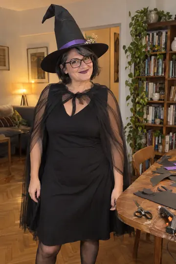 Modern witch, DIY costume